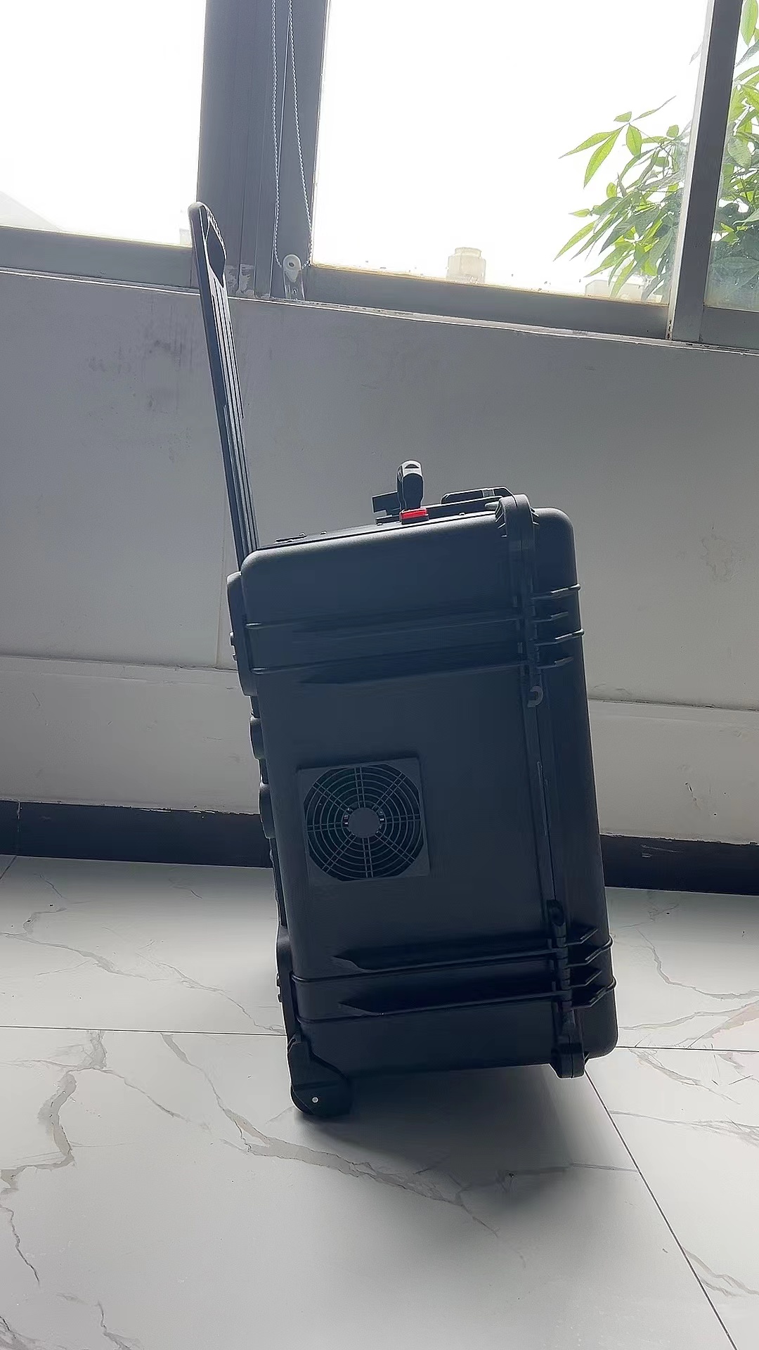 富拉尔基手拉箱型移动通信干扰器